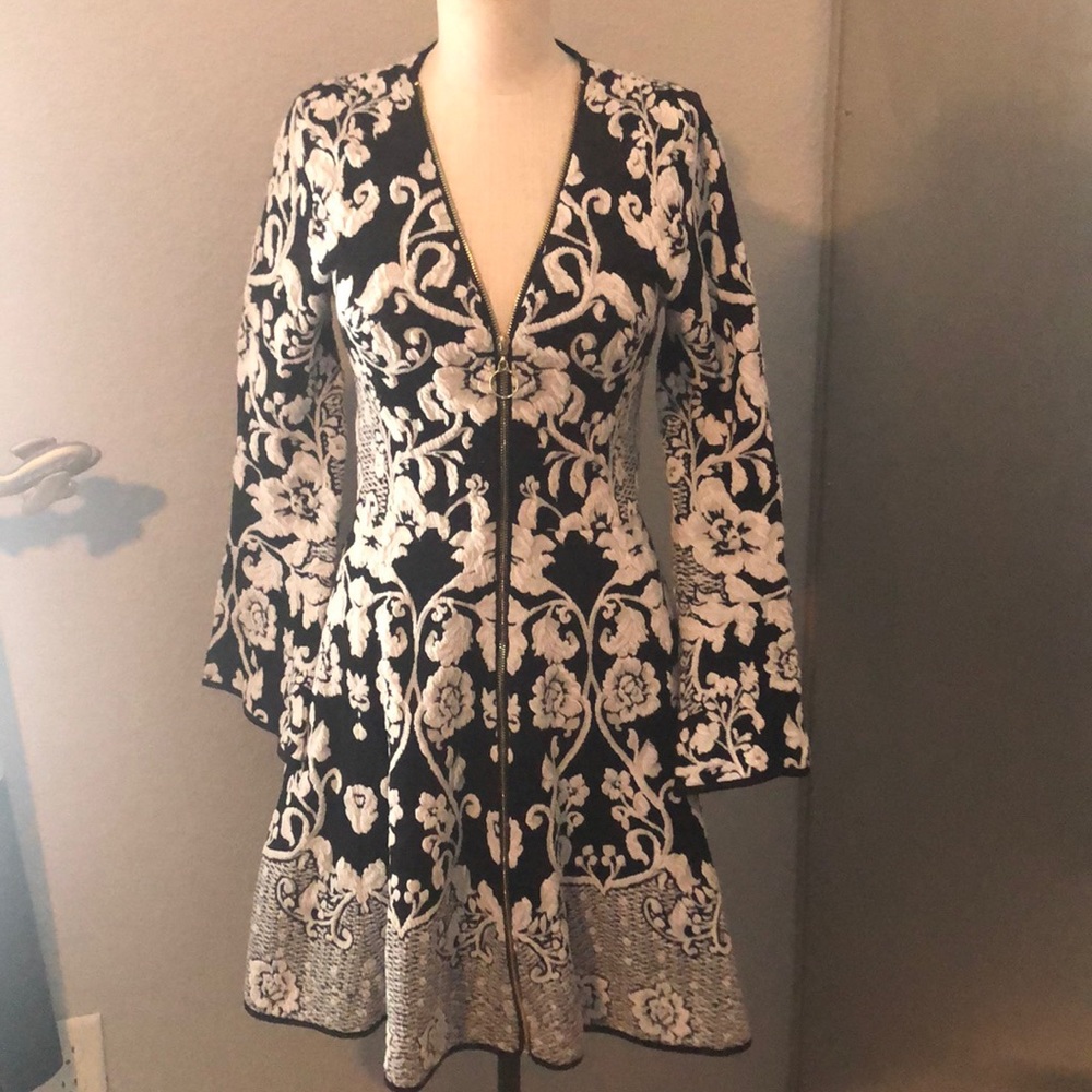 INC Tapestry A- dress